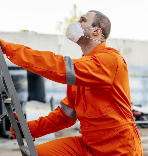 side-view-worker-uniform-with-protective-mask
